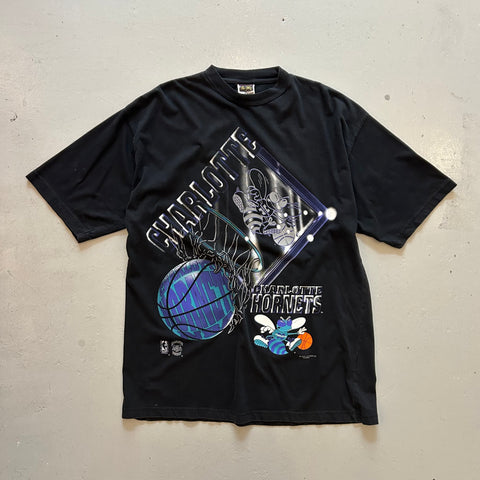 Vintage 90s Charlotte Hornets T-Shirt