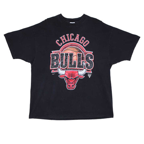 Vintage 90s Chicago Bulls T-Shirt