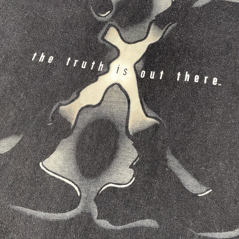 Vintage 1995 X-Files 'The Truth Is Out There' T-Shirt