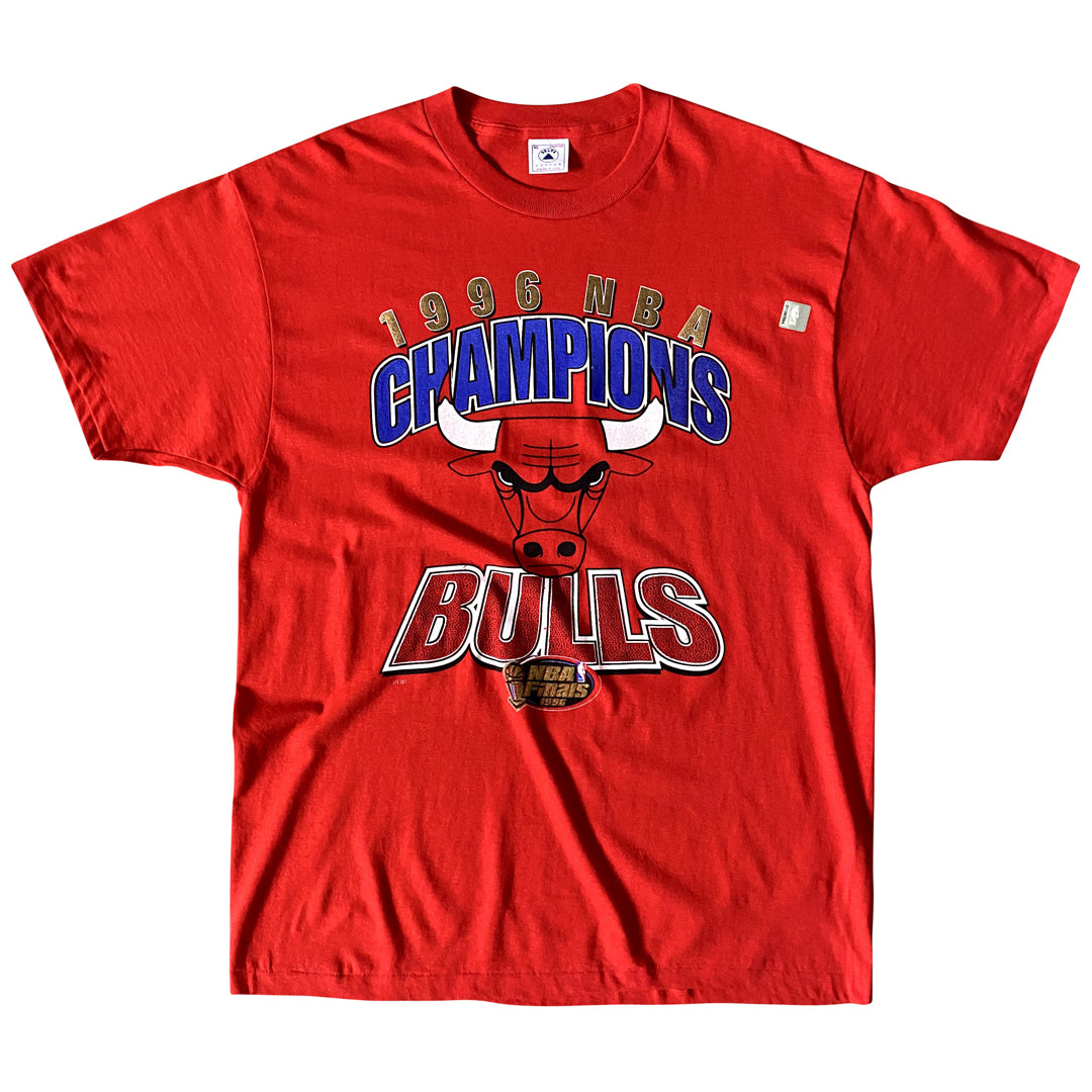 90s Chicago Bulls 1996 NBA Champions Basketball t-shirt Large - The  Captains Vintage