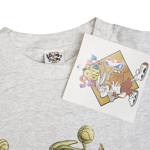 Vintage 1996 Looney Tunes 'Chicago Bulls' T-Shirt