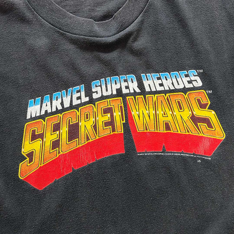 Vintage 1994 Marvel Super Heroes 'Secret Wars' T-Shirt