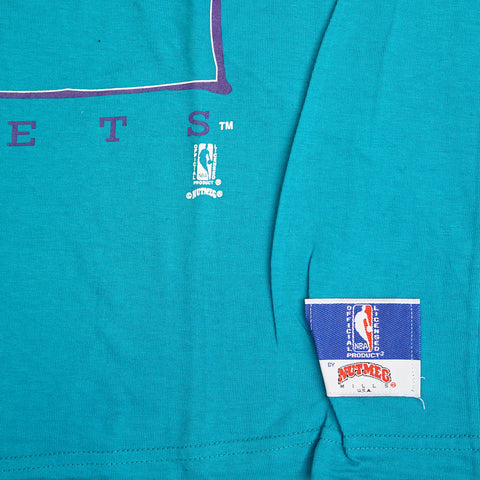 Vintage 90s Charlotte Hornets T-Shirt